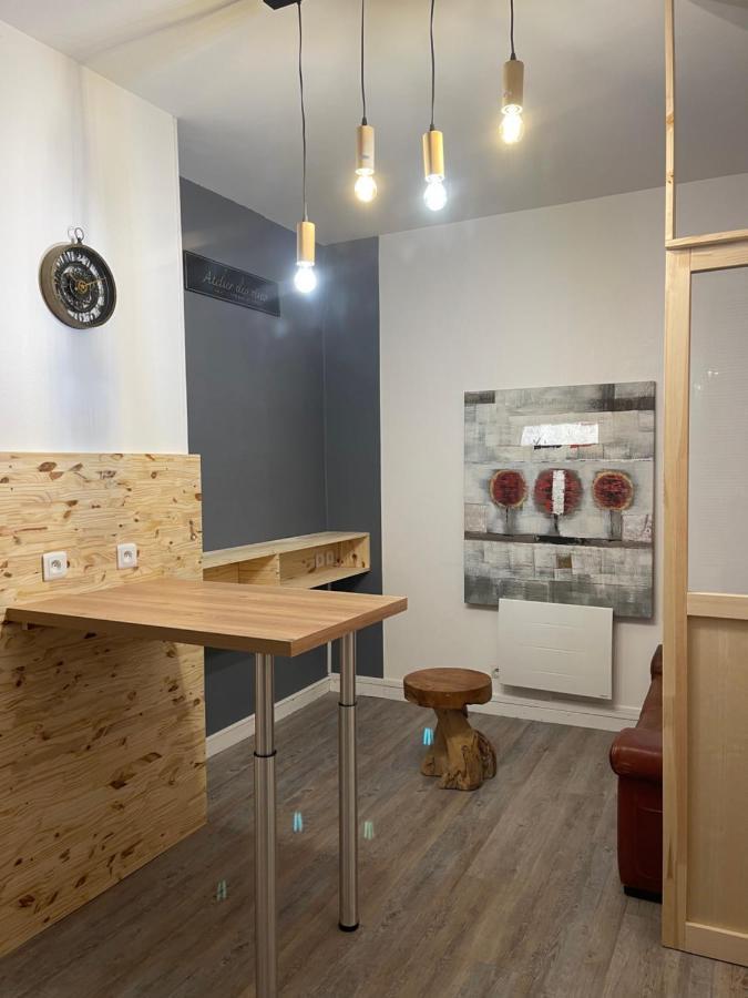 Logement Entier: Appartement Avec Terrasse Quartier De La Gare Amboise Exterior foto